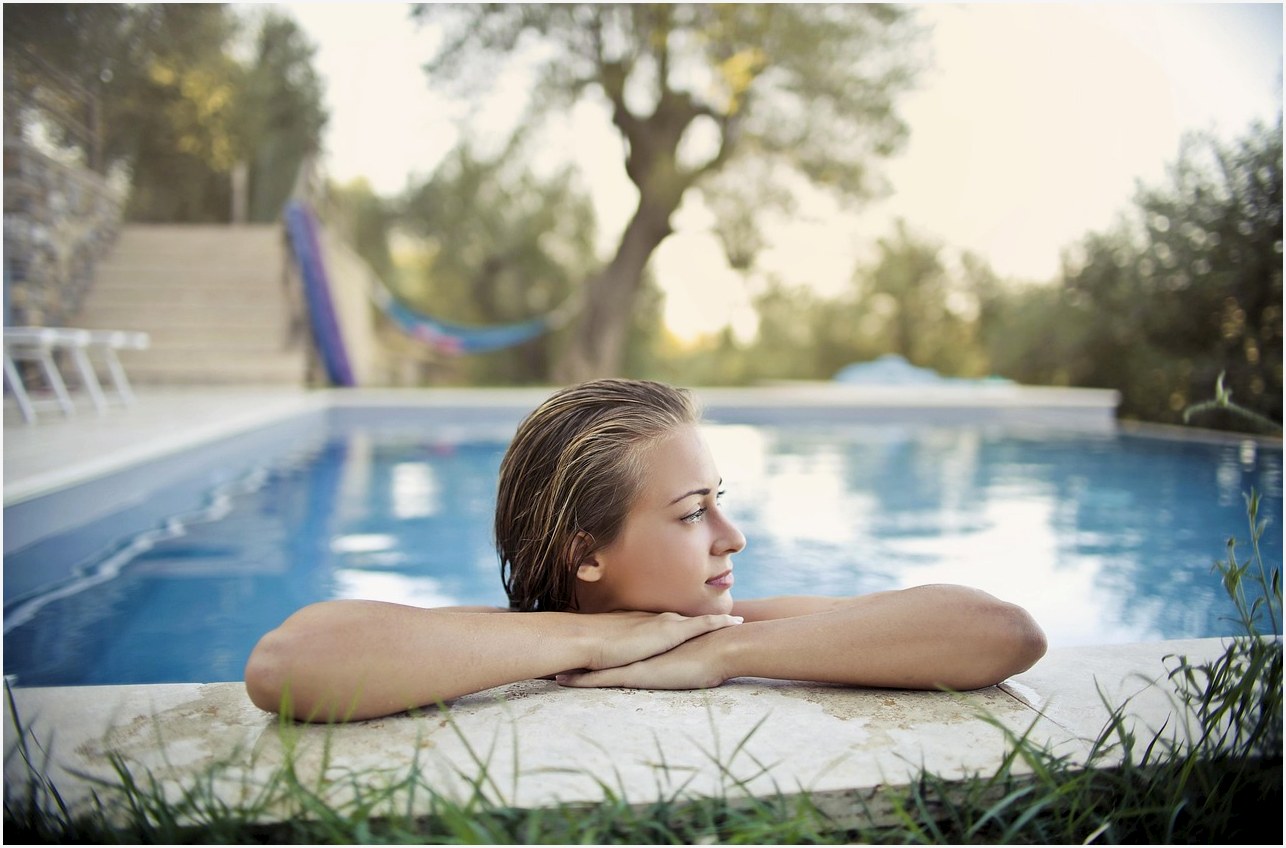 woman, blonde, nature, young, the person, nice, swimming pool, pool, the water, reflections, trees, out, the nature, grass
