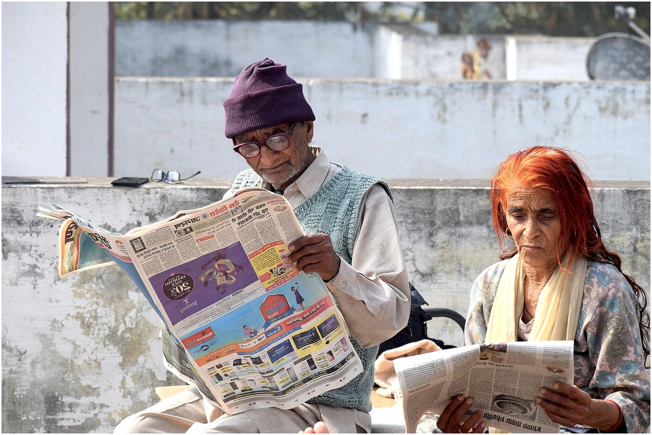 old couple, reading, newspaper, bookworm, grandparents, pensioner, read, pensioners, old, glasses, education, couple, study, bestsellers, creative, old couple, newspaper, newspaper, newspaper, newspaper, newspaper, education
