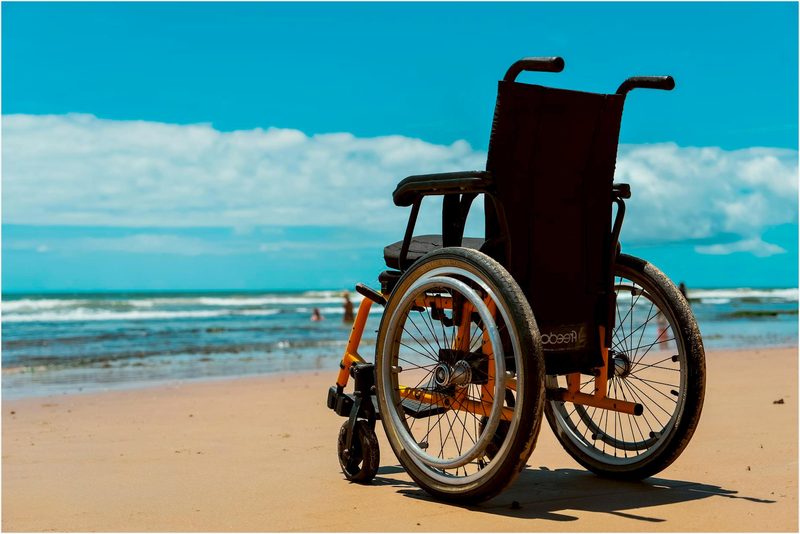 Cadeira geriátrica: como escolher o modelo ideal para conforto e postura