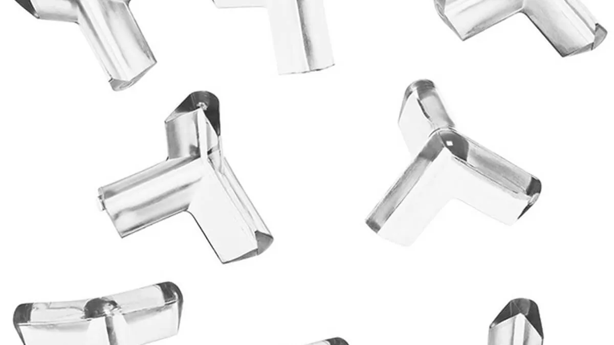 Protetores de quina transparentes de silicone para móveis; imagem de produto da Colombo.